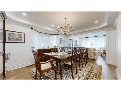 25 Cluster Oak Place, Brampton, ON - Indoor Photo Showing Dining Room