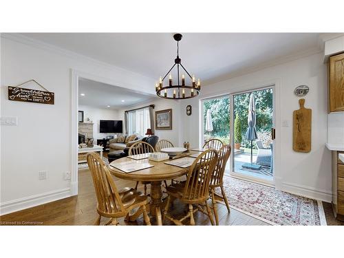 25 Cluster Oak Place, Brampton, ON - Indoor Photo Showing Dining Room