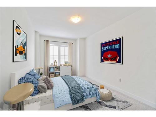 172 Eastbridge Avenue, Welland, ON - Indoor Photo Showing Bedroom