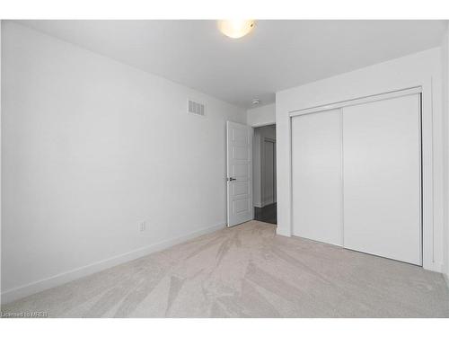 172 Eastbridge Avenue, Welland, ON - Indoor Photo Showing Other Room