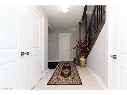 124 Drexler Avenue, Wellington, ON - Indoor Photo Showing Other Room