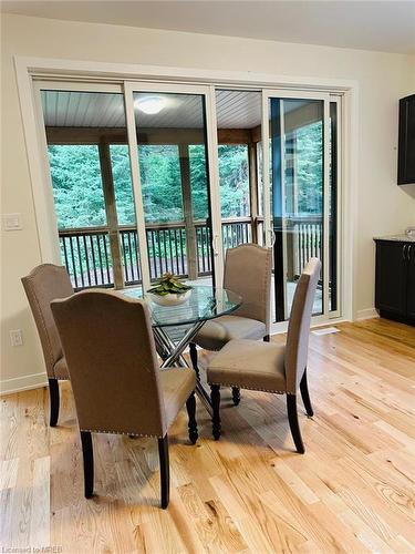 51-1049 Greensview Drive, Huntsville, ON - Indoor Photo Showing Dining Room