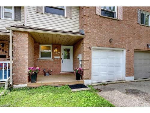 187 Ironstone Drive, Cambridge, ON - Outdoor