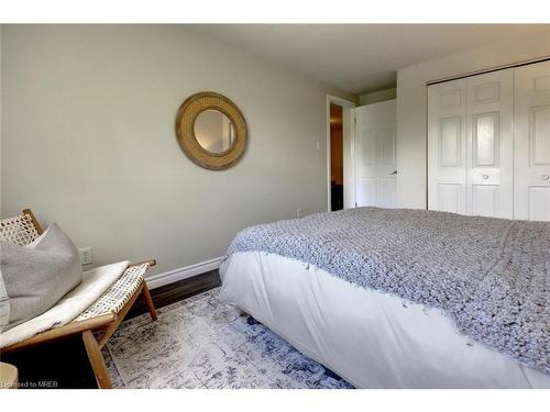 187 Ironstone Drive, Cambridge, ON - Indoor Photo Showing Bedroom