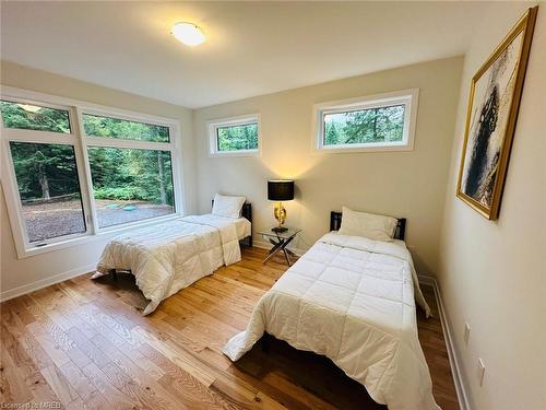 51-1049 Greensview Drive, Huntsville, ON - Indoor Photo Showing Bedroom