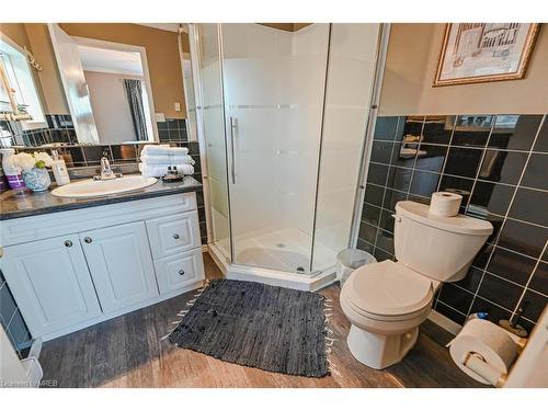 4755 River Road, Niagara Falls, ON - Indoor Photo Showing Bathroom