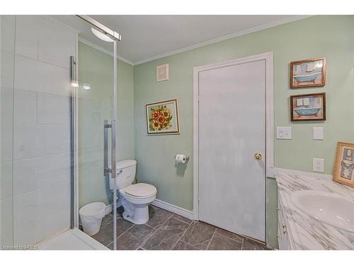 4755 River Road, Niagara Falls, ON - Indoor Photo Showing Bathroom