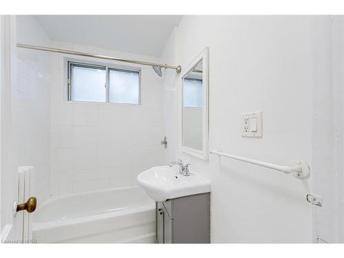 37 Wineva Avenue, Toronto, ON - Indoor Photo Showing Bathroom