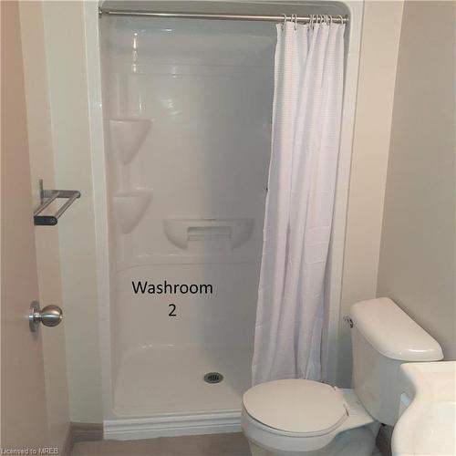 203-271 Lester Street, Waterloo, ON - Indoor Photo Showing Bathroom