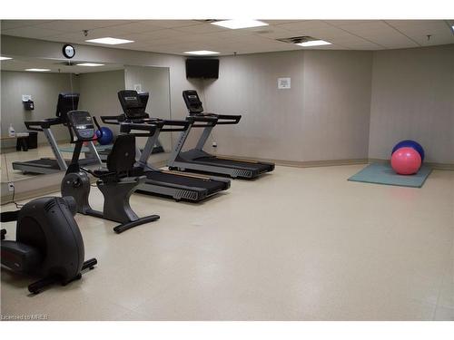 305-310 Mill Street S, Brampton, ON - Indoor Photo Showing Gym Room