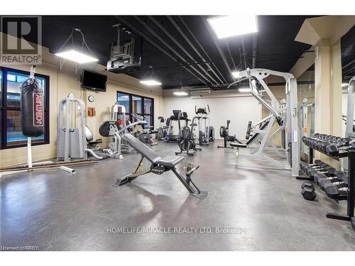 2107-150 Charlton Avenue E, Hamilton, ON - Indoor Photo Showing Gym Room