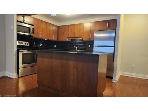 304-55 Yarmouth Street, Guelph, ON - Indoor Photo Showing Kitchen With Stainless Steel Kitchen