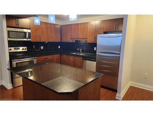 304-55 Yarmouth Street, Guelph, ON - Indoor Photo Showing Kitchen With Stainless Steel Kitchen