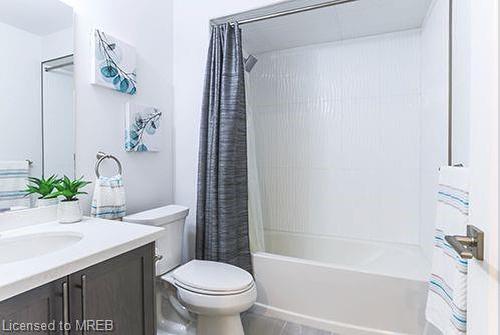 59-294 Vine Street, St. Catharines, ON - Indoor Photo Showing Bathroom