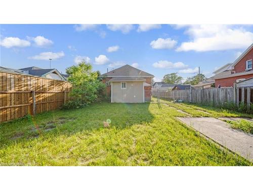 6 Gordon Street, Brantford, ON - Outdoor With Backyard