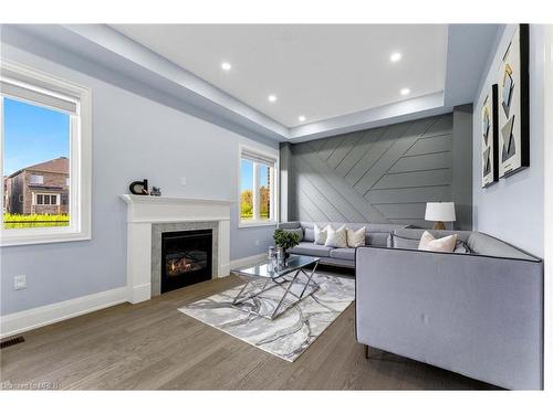 223 Graniteridge Trail, Hamilton, ON - Indoor Photo Showing Living Room With Fireplace