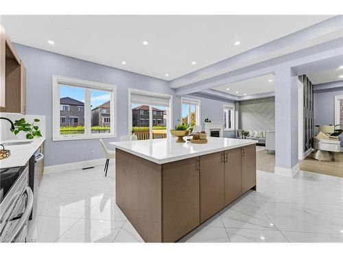 223 Graniteridge Trail, Hamilton, ON - Indoor Photo Showing Kitchen