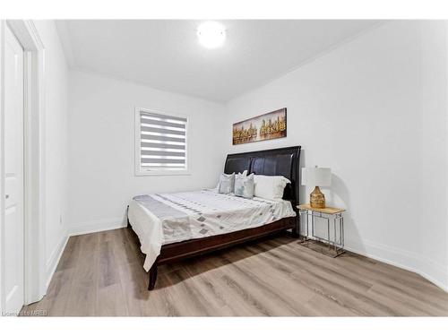 223 Graniteridge Trail, Hamilton, ON - Indoor Photo Showing Bedroom