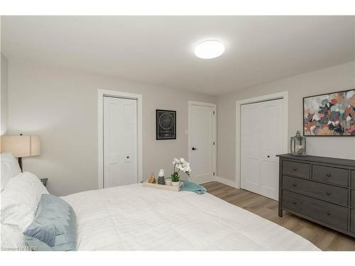 51 Delmar Drive, Hamilton, ON - Indoor Photo Showing Bedroom