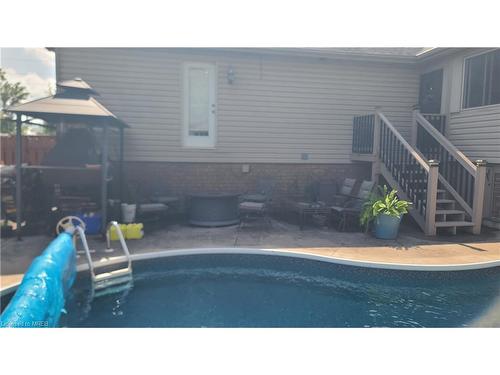 3280 California Avenue, Windsor, ON - Outdoor With In Ground Pool