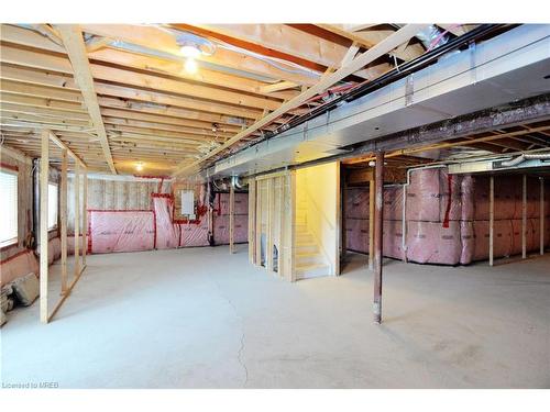 7724 Black Maple Drive, Niagara Falls, ON - Indoor Photo Showing Basement