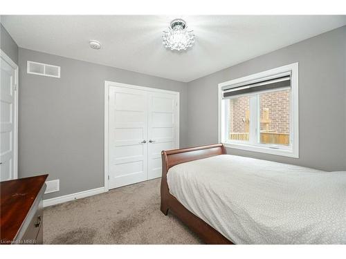 5 Secord Street Street, Thorold, ON - Indoor Photo Showing Bedroom