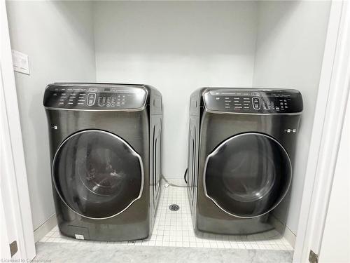 44 Miller Drive, Ancaster, ON - Indoor Photo Showing Laundry Room