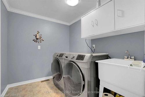 Upper-162 Cadillac Crescent, Brampton, ON - Indoor Photo Showing Laundry Room