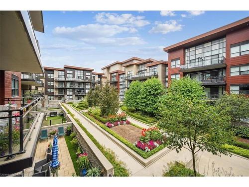 268-1575 Lakeshore Road W, Mississauga, ON - Outdoor With Balcony