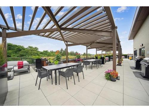 268-1575 Lakeshore Road W, Mississauga, ON - Outdoor With Deck Patio Veranda With Exterior