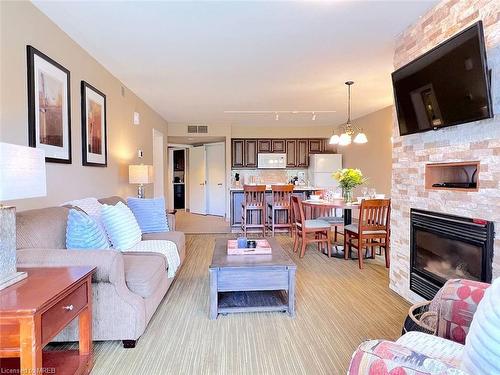 2276-90 Highland Drive, Oro-Medonte, ON - Indoor Photo Showing Living Room With Fireplace