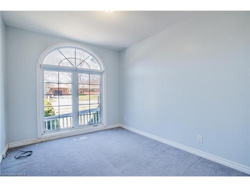 5 Eastview Road, Guelph, ON - Indoor Photo Showing Other Room