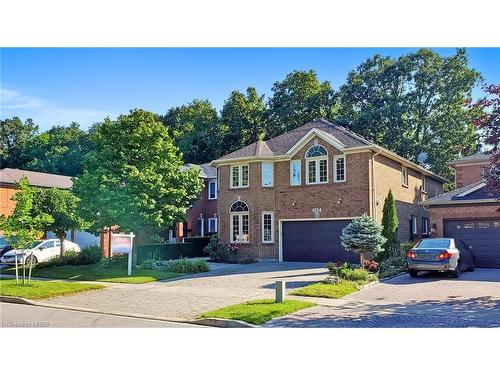 6124 Hardesty Crescent, Mississauga, ON - Outdoor With Facade