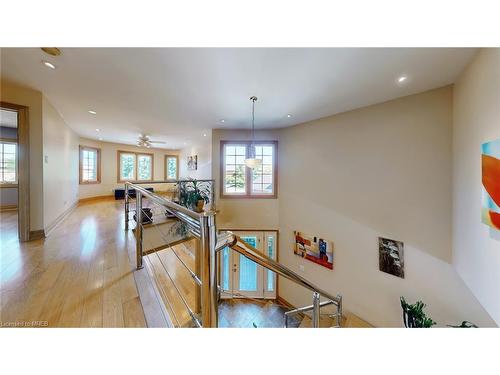 6124 Hardesty Crescent, Mississauga, ON - Indoor Photo Showing Other Room