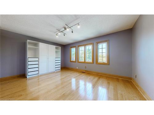 6124 Hardesty Crescent, Mississauga, ON - Indoor Photo Showing Other Room