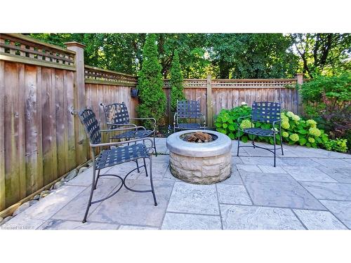 6124 Hardesty Crescent, Mississauga, ON - Outdoor With Deck Patio Veranda