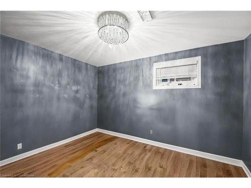 2 Dana Court, Brampton, ON - Indoor Photo Showing Other Room