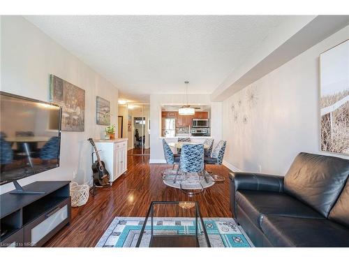 401-1 Hickory Tree Road, Toronto, ON - Indoor Photo Showing Living Room