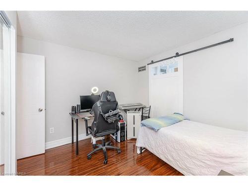 401-1 Hickory Tree Road, Toronto, ON - Indoor Photo Showing Bedroom