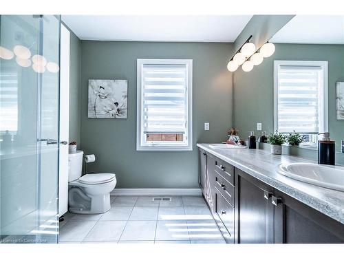 7212 Stacey Drive, Niagara Falls, ON - Indoor Photo Showing Bathroom