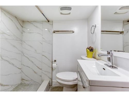 31 Chatterton Boulevard, Toronto, ON - Indoor Photo Showing Bathroom