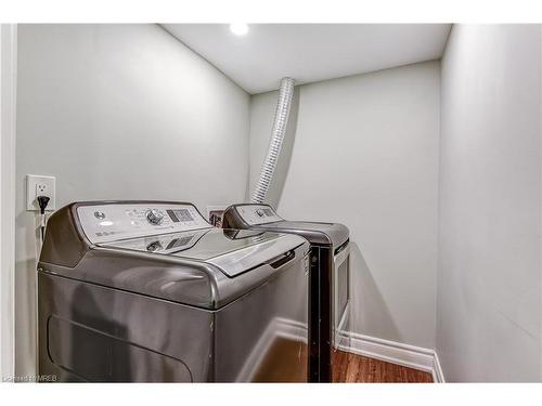 31 Chatterton Boulevard, Toronto, ON - Indoor Photo Showing Laundry Room