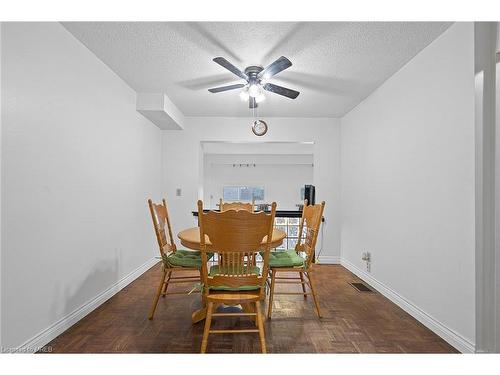 76-77 Collins Crescent, Brampton, ON - Indoor Photo Showing Dining Room