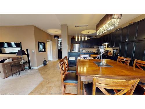 606 Oldman Road, Oshawa, ON - Indoor Photo Showing Dining Room