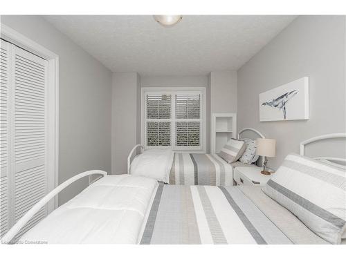 70 English Street, Brampton, ON - Indoor Photo Showing Bedroom