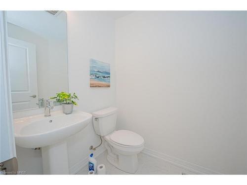 46-150 Glendale Avenue, St. Catharines, ON - Indoor Photo Showing Bathroom