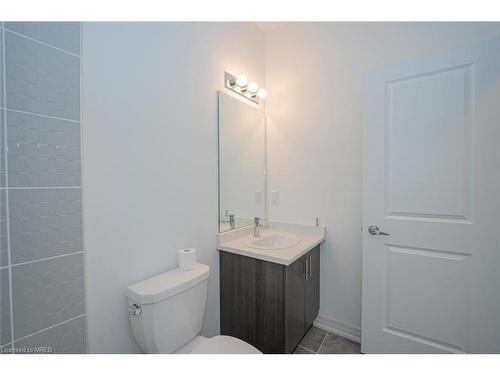 46-150 Glendale Avenue, St. Catharines, ON - Indoor Photo Showing Bathroom