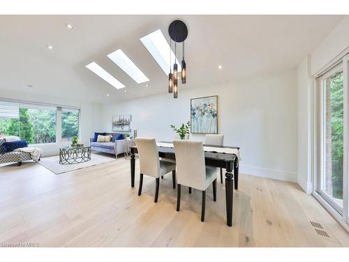 3469 Credit Heights Drive, Mississauga, ON - Indoor Photo Showing Dining Room