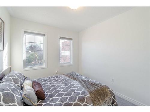 20 Callahan Court, Brampton, ON - Indoor Photo Showing Bedroom