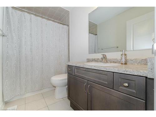 20 Callahan Court, Brampton, ON - Indoor Photo Showing Bathroom